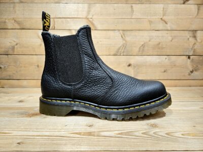 DR MARTENS: 2976 WL Grizzly (Black)